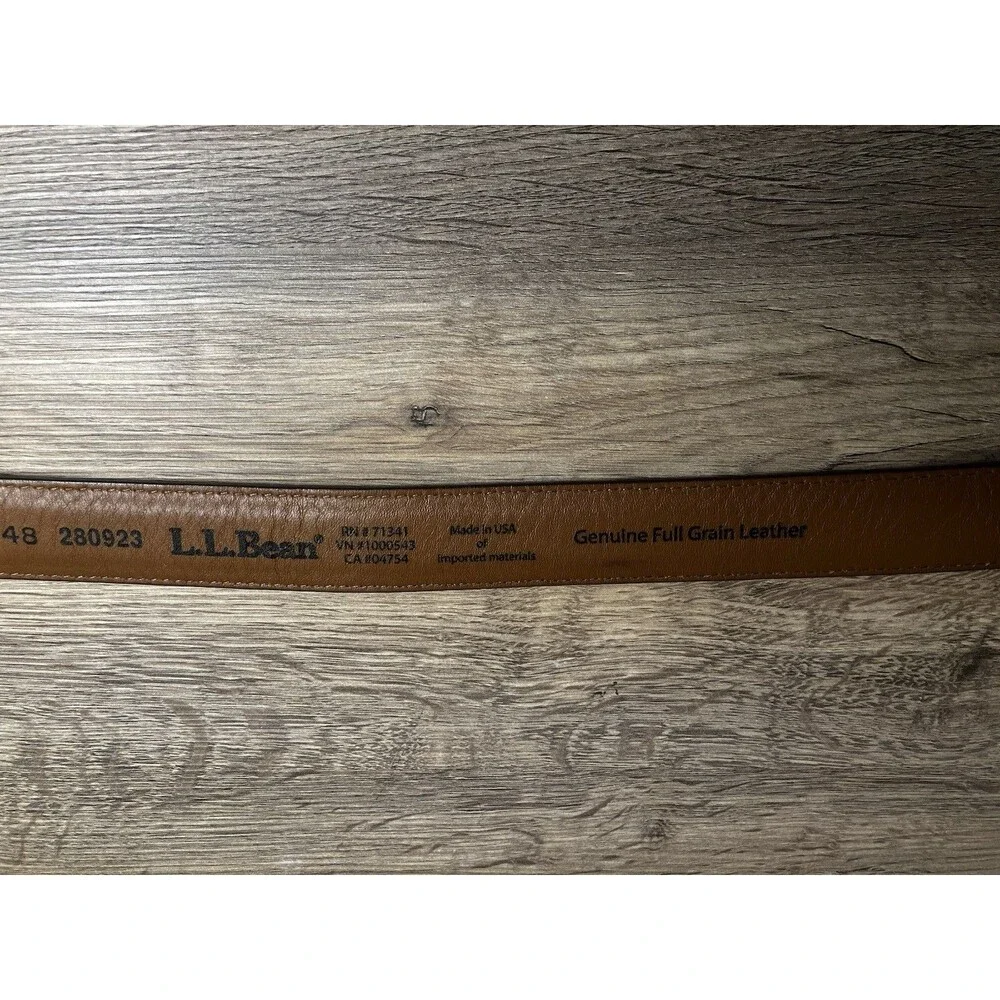 L L Bean Textured Brown Leather Belt Size 48 Made In USA